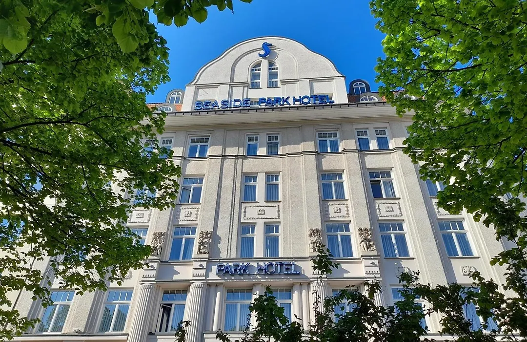 Seaside Park Hotel Leipzig-1